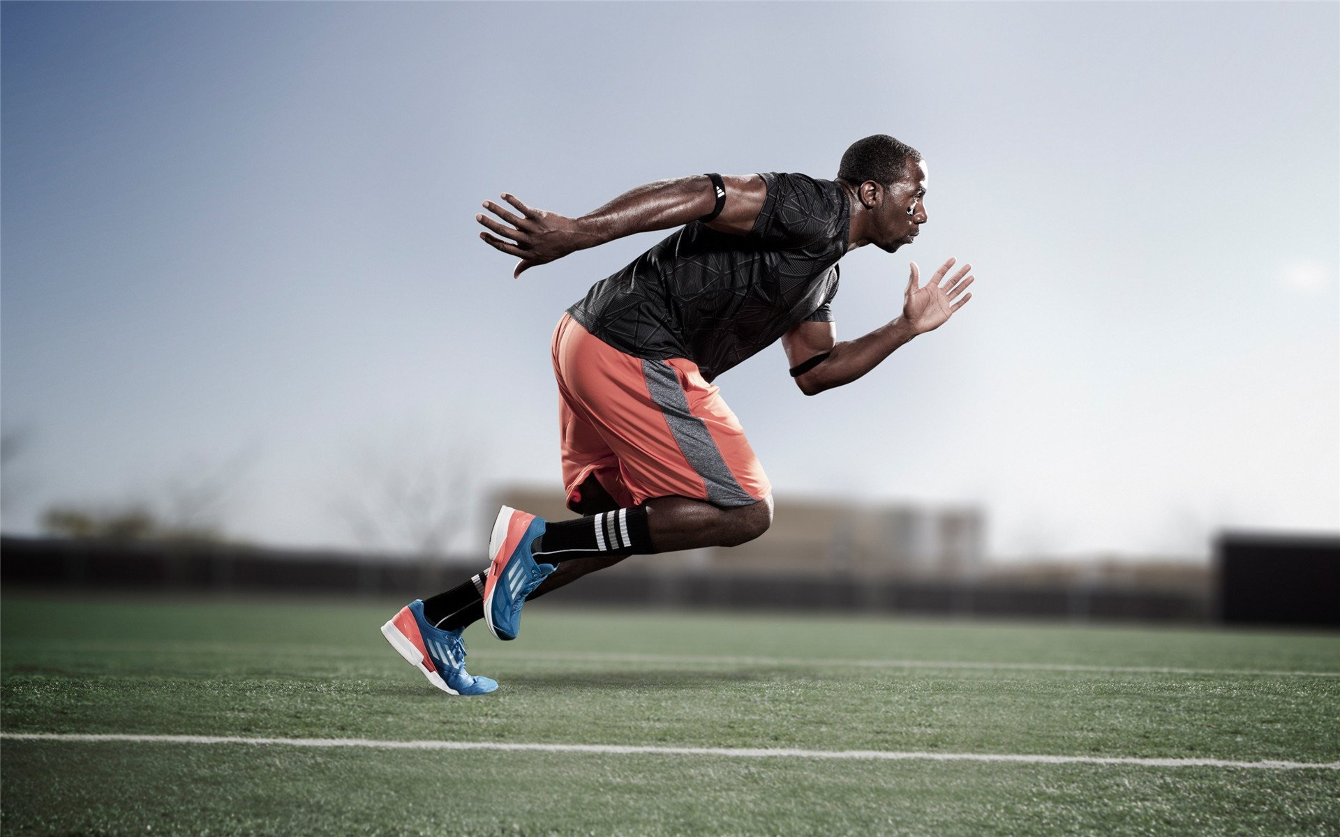 梦幻表演：亚洲足球明星齐聚同台，亚洲足球10大球星