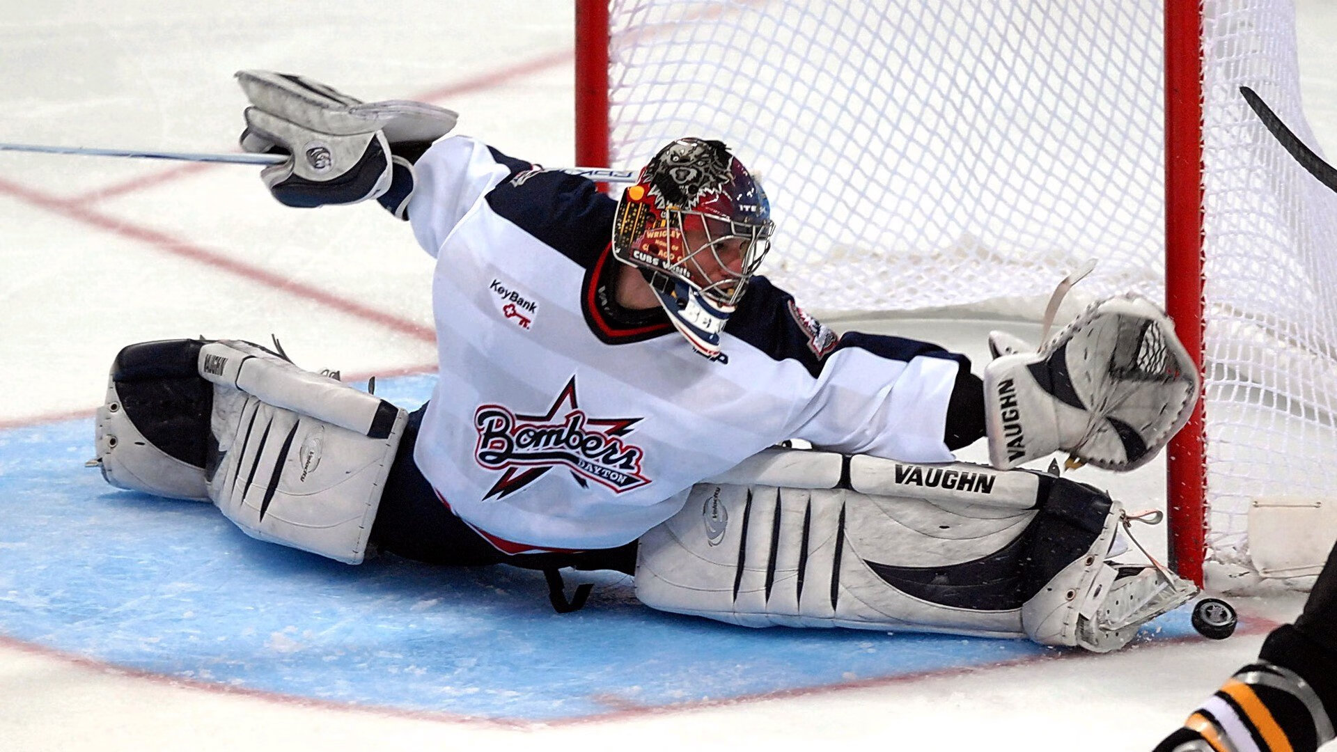 “青训+科普”双轮驱动，青少年体育素养全面提升的产业链逐步形成